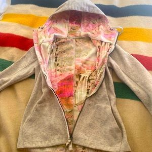 Silky sweater zip up with RiRi zipper